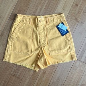 GAP Women’s size 6 Utility Short